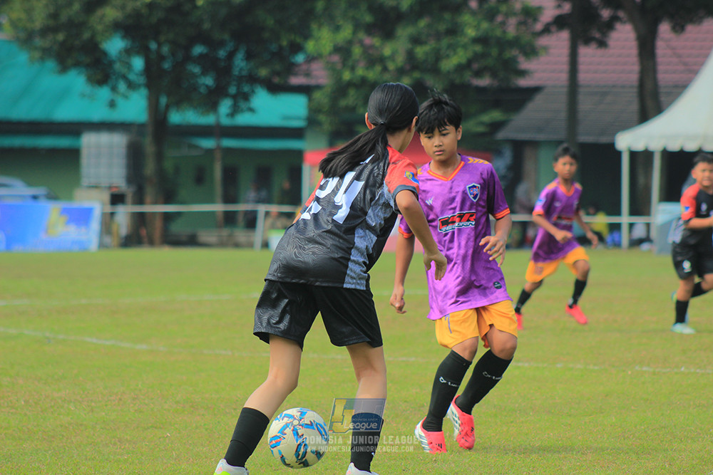u13 200626 youth tigers soccer school vs oss private