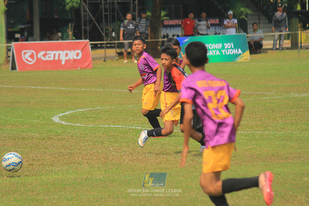 u13 200626 youth tigers soccer school vs oss private