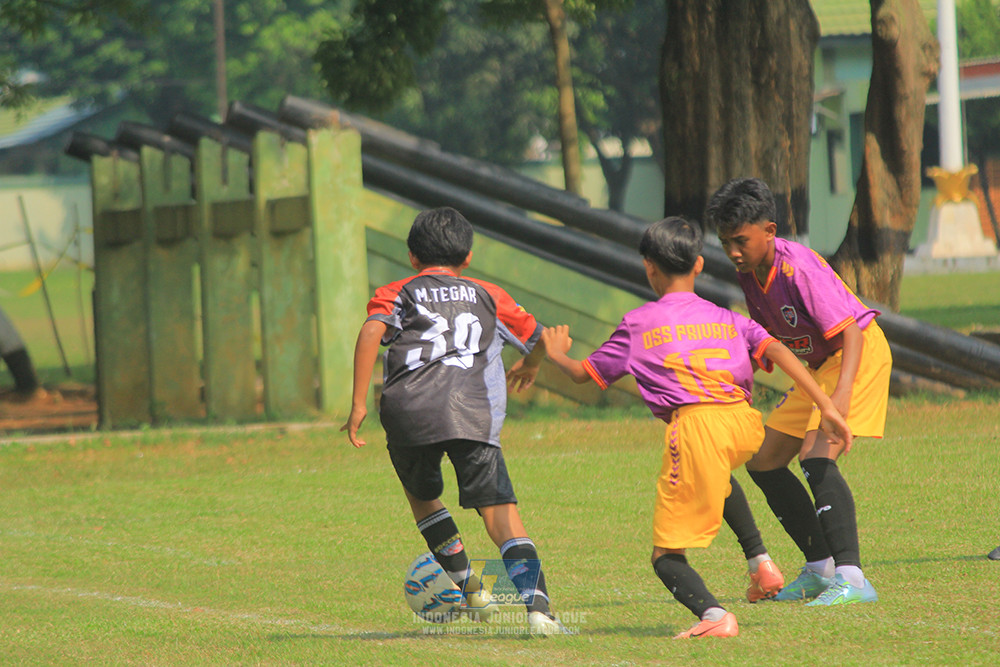 u13 200626 youth tigers soccer school vs oss private