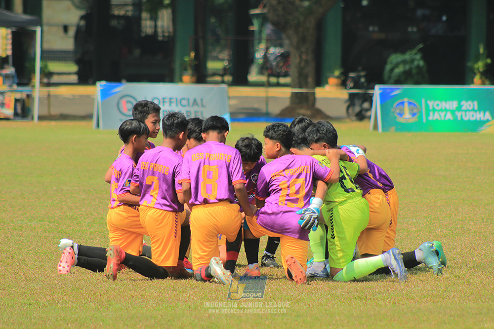 u13 200626 youth tigers soccer school vs oss private