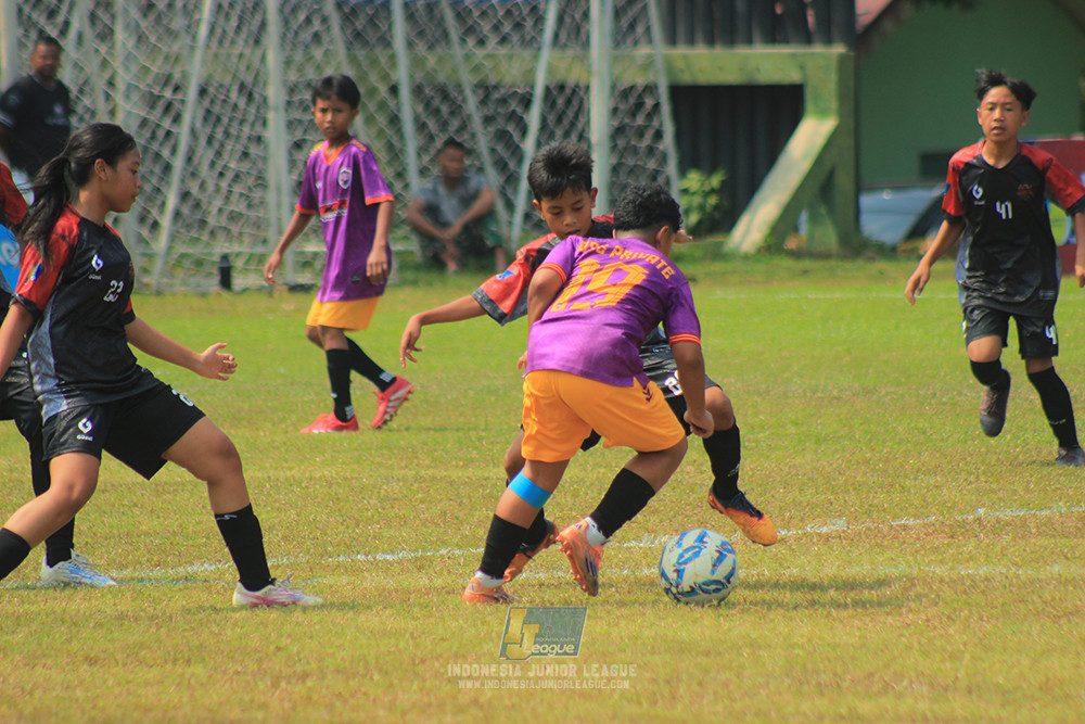 u13 200626 youth tigers soccer school vs oss private