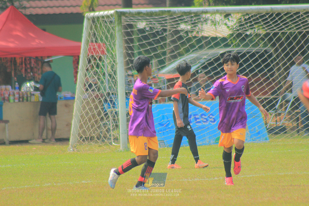 u13 200626 youth tigers soccer school vs oss private