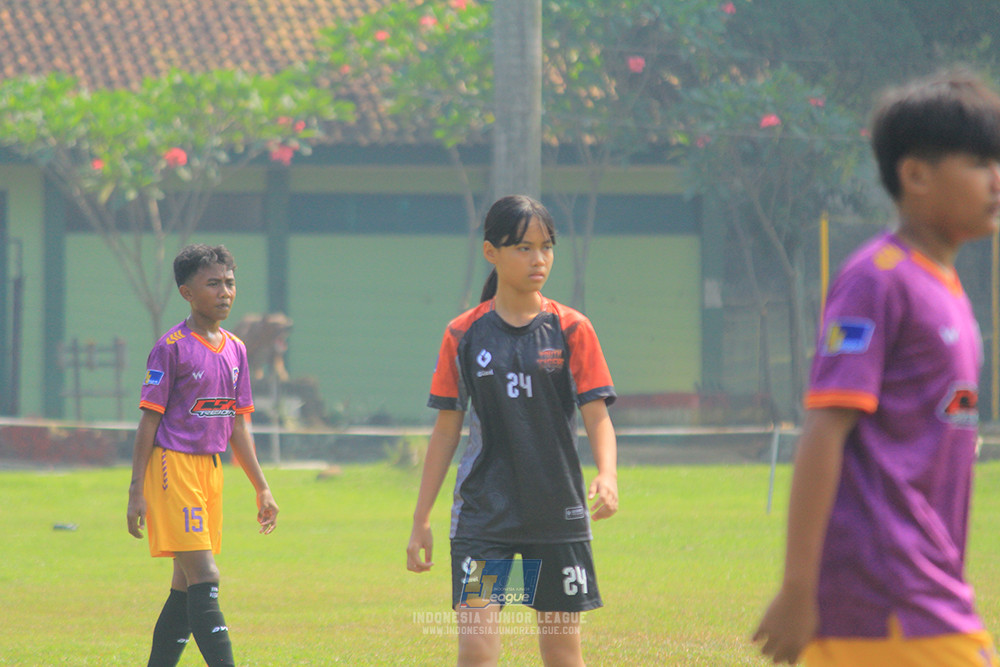 u13 200626 youth tigers soccer school vs oss private