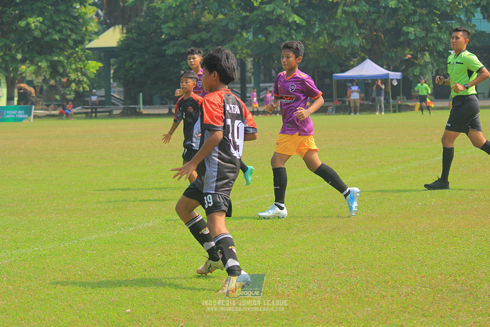 u13 200626 youth tigers soccer school vs oss private