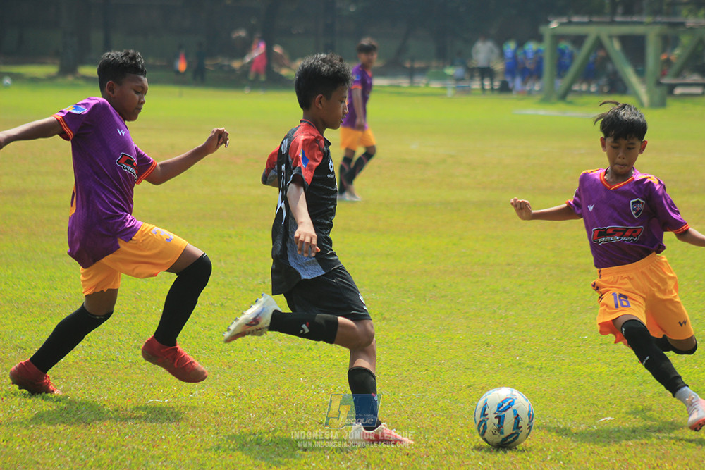 u13 200626 youth tigers soccer school vs oss private