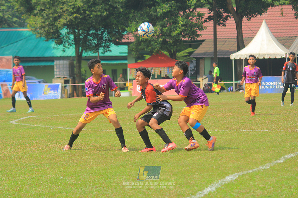 u13 200626 youth tigers soccer school vs oss private