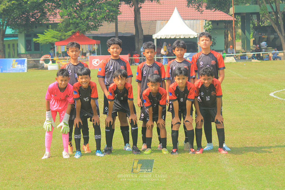 u13 200626 youth tigers soccer school vs oss private