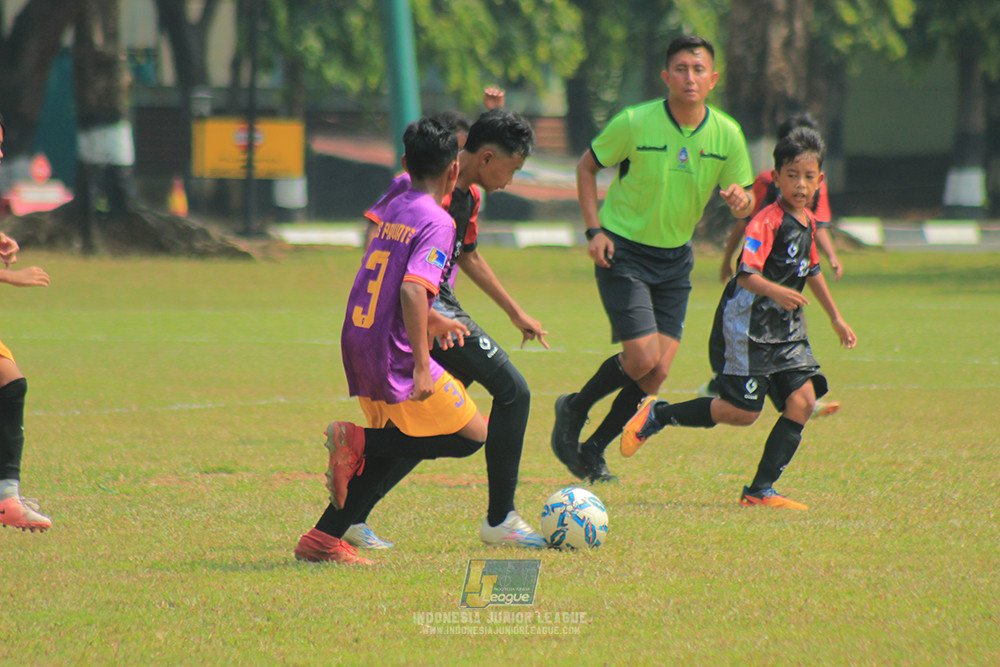 u13 200626 youth tigers soccer school vs oss private