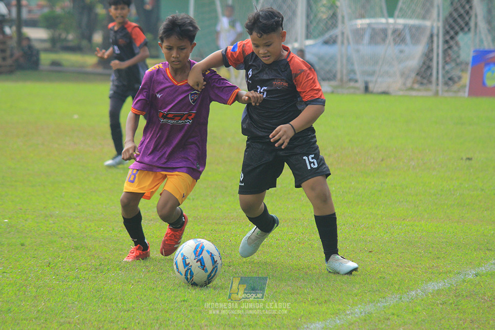 u13 200626 youth tigers soccer school vs oss private