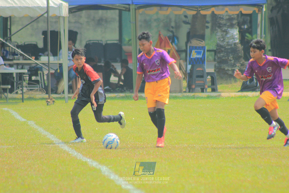 u13 200626 youth tigers soccer school vs oss private