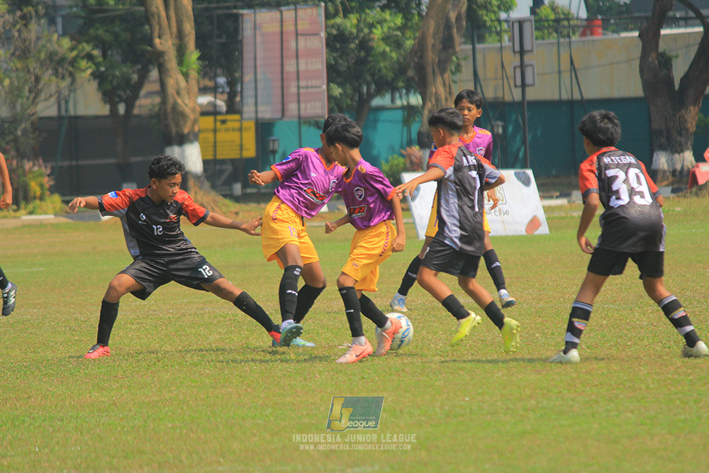 u13 200626 youth tigers soccer school vs oss private