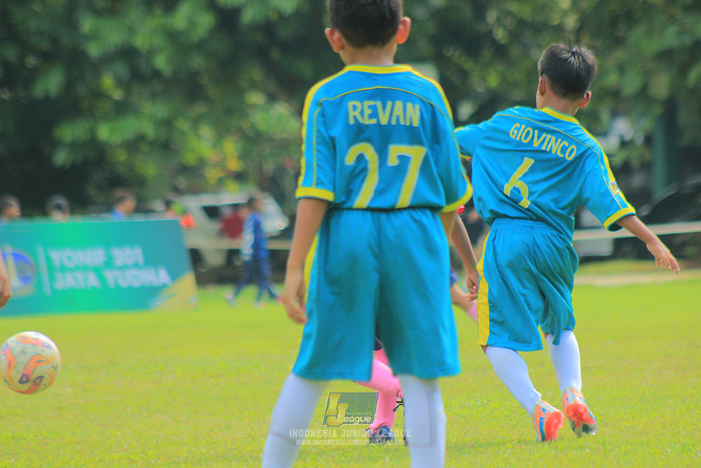 u9 170526 cileungsi united vs rajawali nusantara