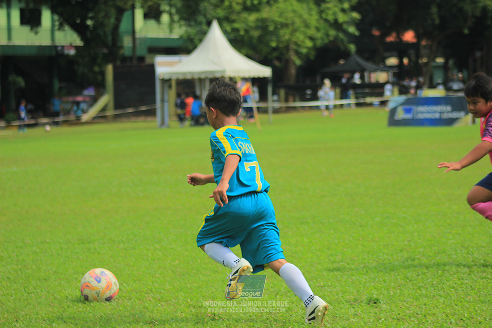 u9 170526 cileungsi united vs rajawali nusantara