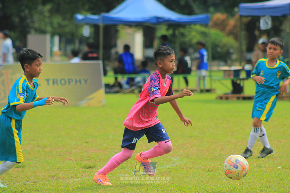u9 170526 cileungsi united vs rajawali nusantara