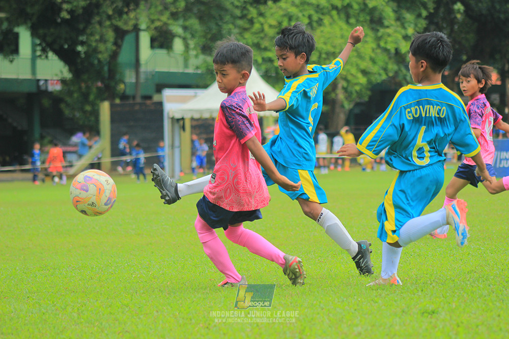 u9 170526 cileungsi united vs rajawali nusantara