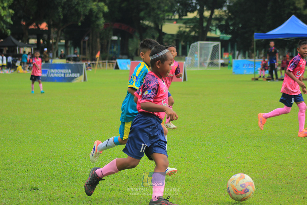 u9 170526 cileungsi united vs rajawali nusantara