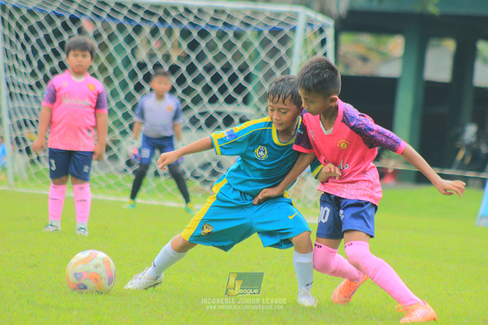 u9 170526 cileungsi united vs rajawali nusantara