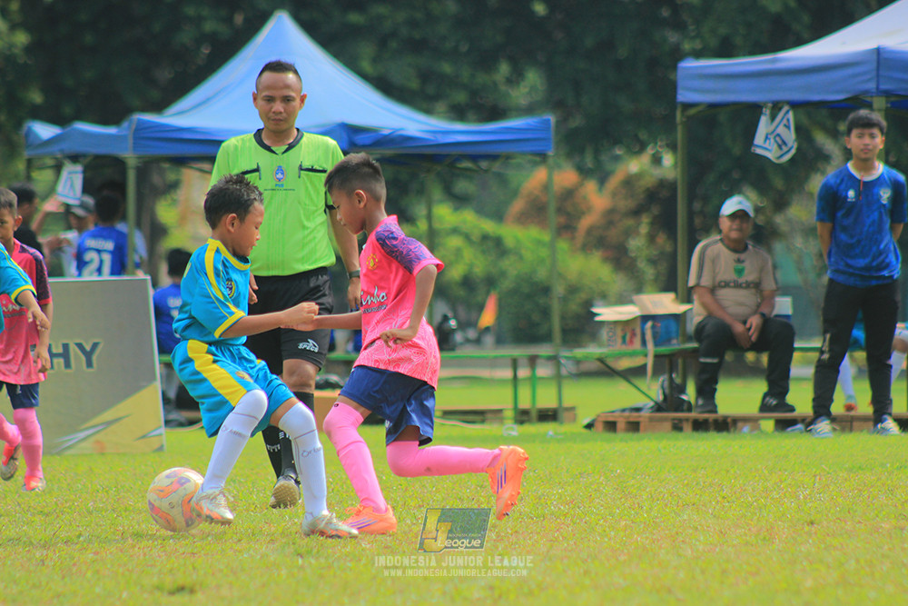 u9 170526 cileungsi united vs rajawali nusantara