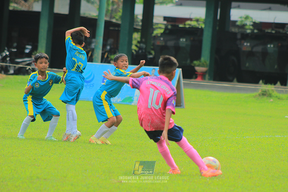 u9 170526 cileungsi united vs rajawali nusantara