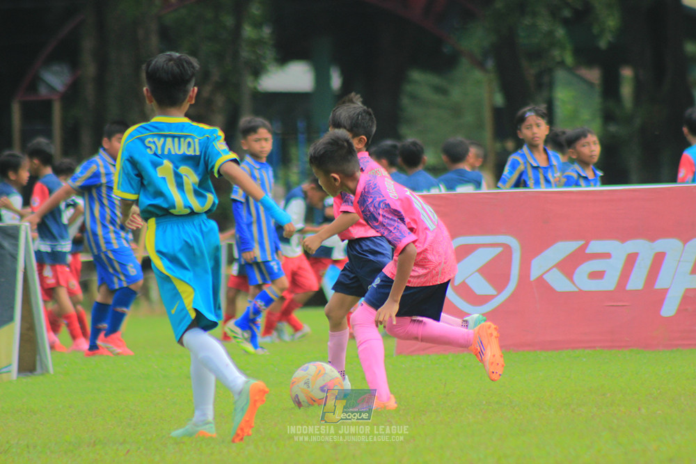 u9 170526 cileungsi united vs rajawali nusantara