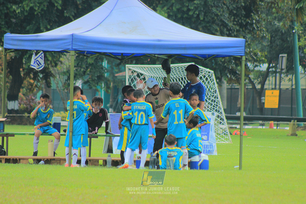u9 170526 cileungsi united vs rajawali nusantara