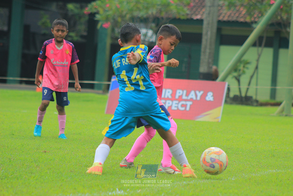 u9 170526 cileungsi united vs rajawali nusantara