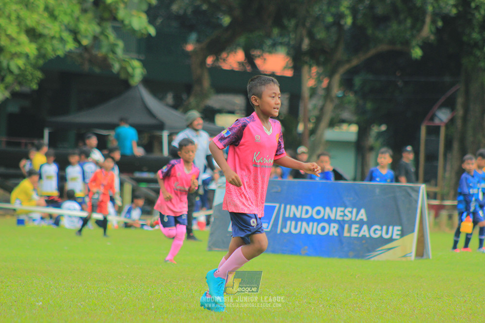 u9 170526 cileungsi united vs rajawali nusantara