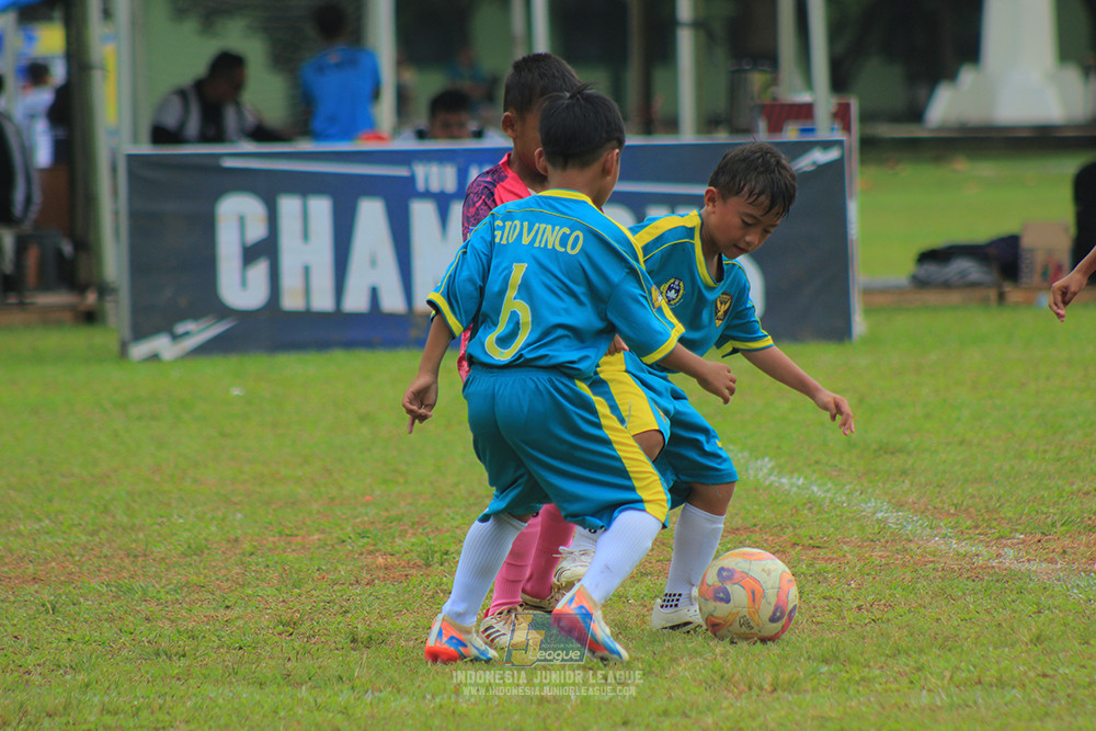 u9 170526 cileungsi united vs rajawali nusantara