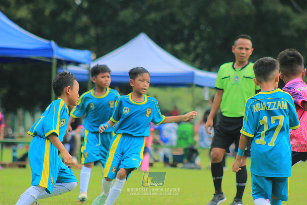 u9 170526 cileungsi united vs rajawali nusantara