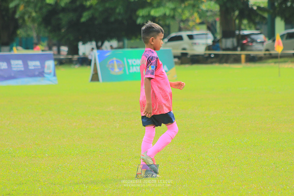 u9 170526 cileungsi united vs rajawali nusantara