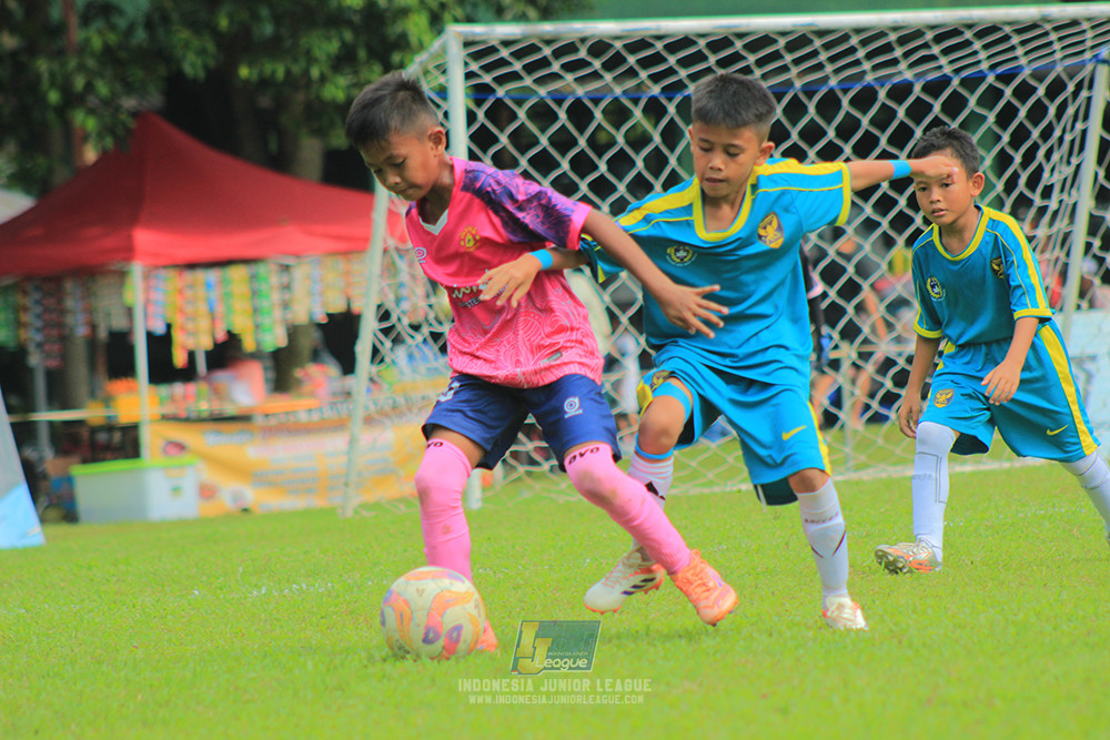 u9 170526 cileungsi united vs rajawali nusantara