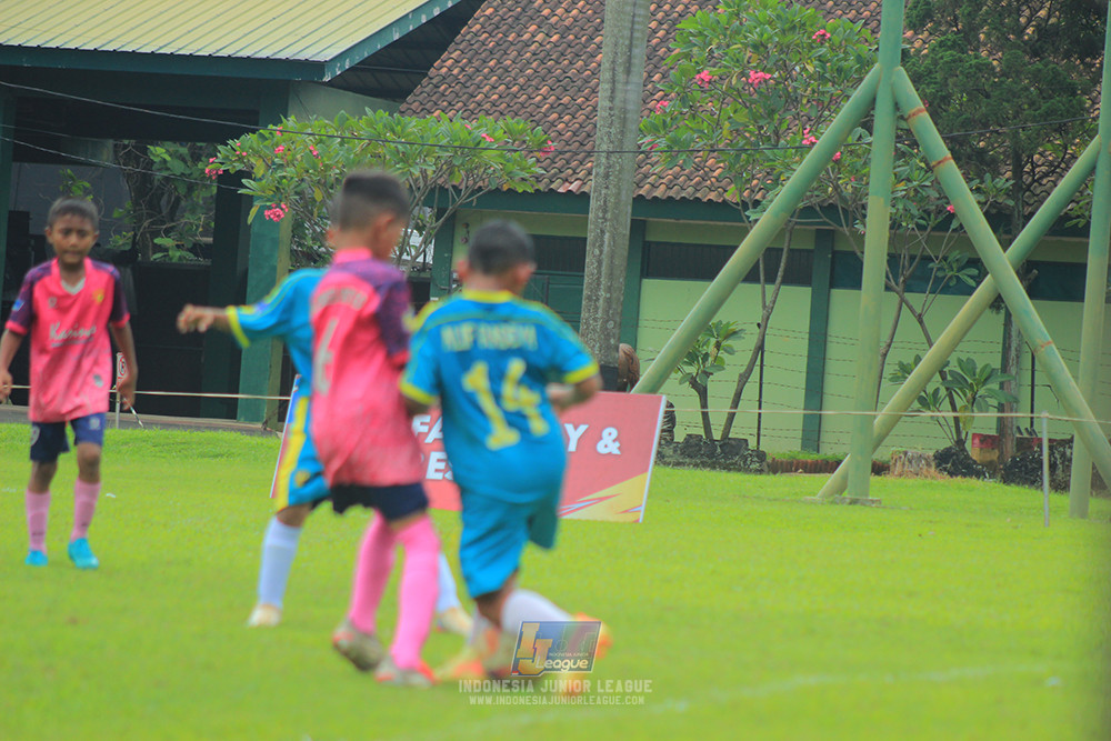 u9 170526 cileungsi united vs rajawali nusantara