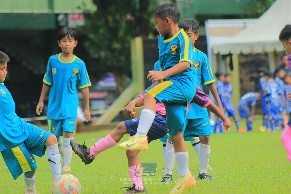 u9 170526 cileungsi united vs rajawali nusantara
