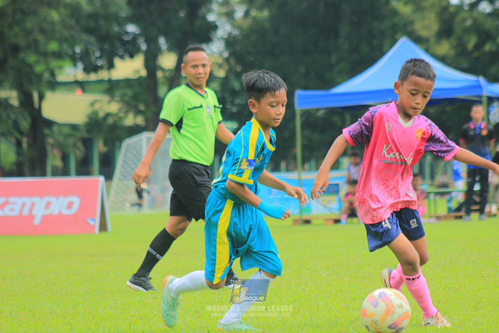 u9 170526 cileungsi united vs rajawali nusantara