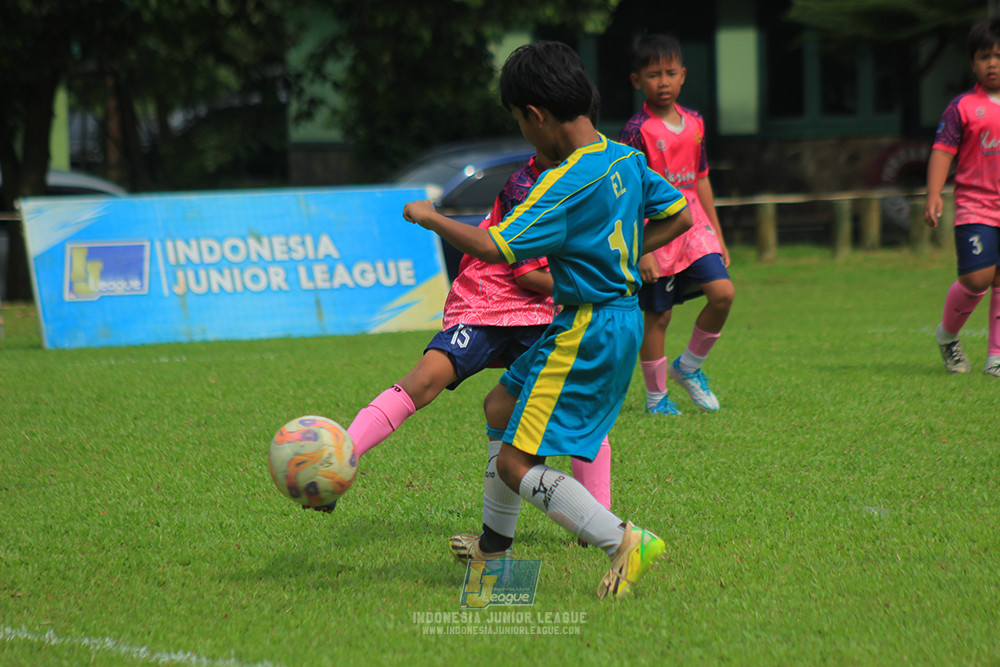 u9 170526 cileungsi united vs rajawali nusantara