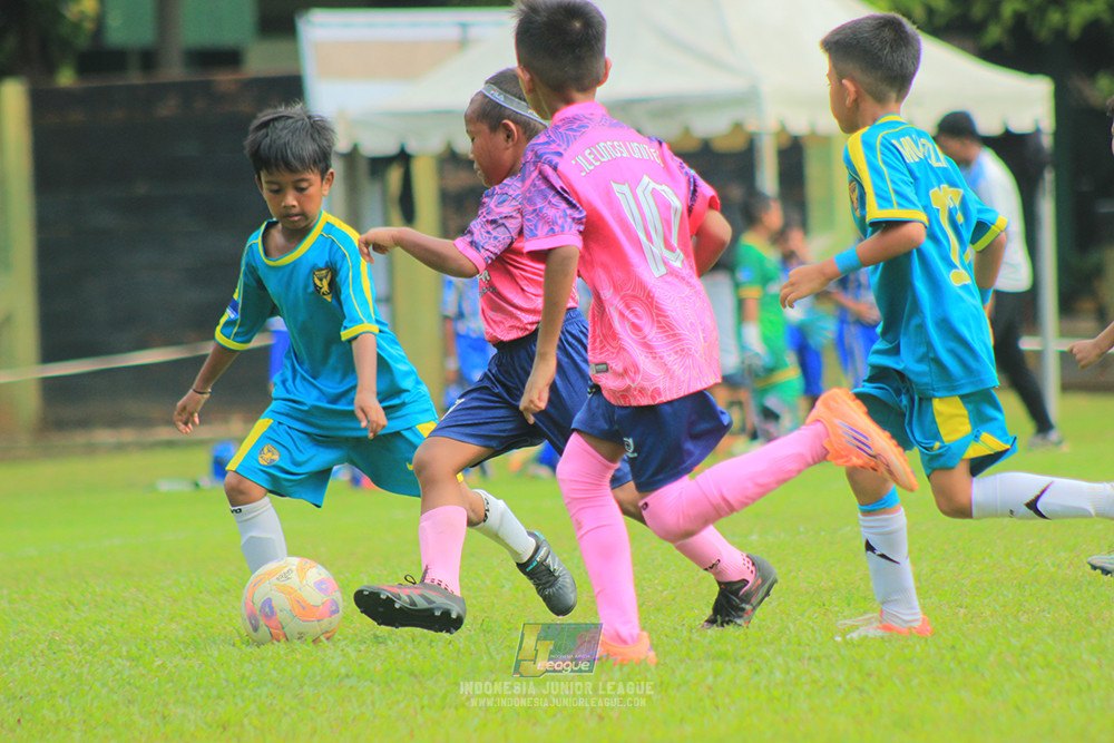 u9 170526 cileungsi united vs rajawali nusantara
