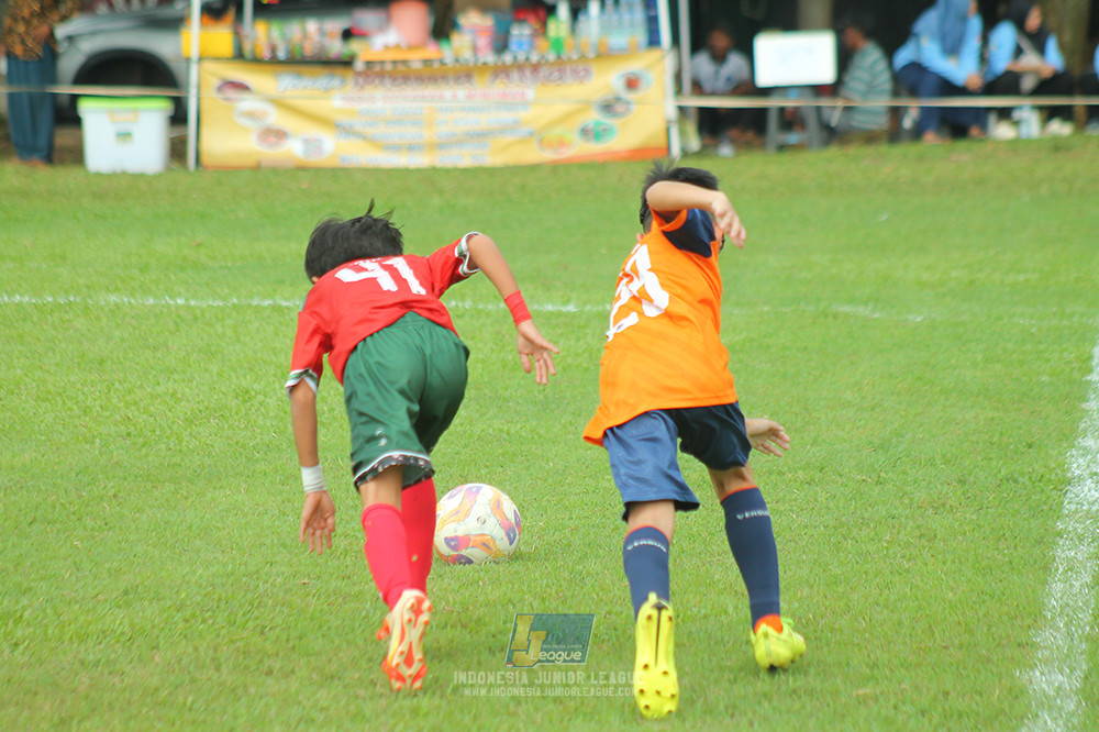 u9 170526 versus academy vs wiradhika soccer