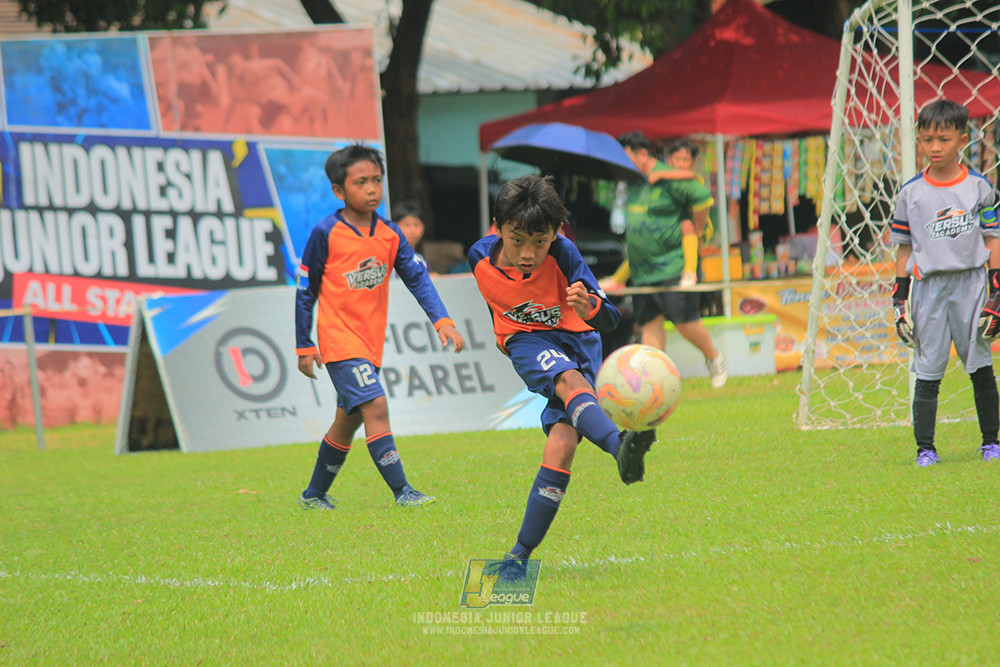 u9 170526 versus academy vs wiradhika soccer