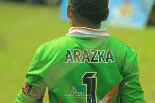 Arazka Putra: Bukan Sembarang Topi