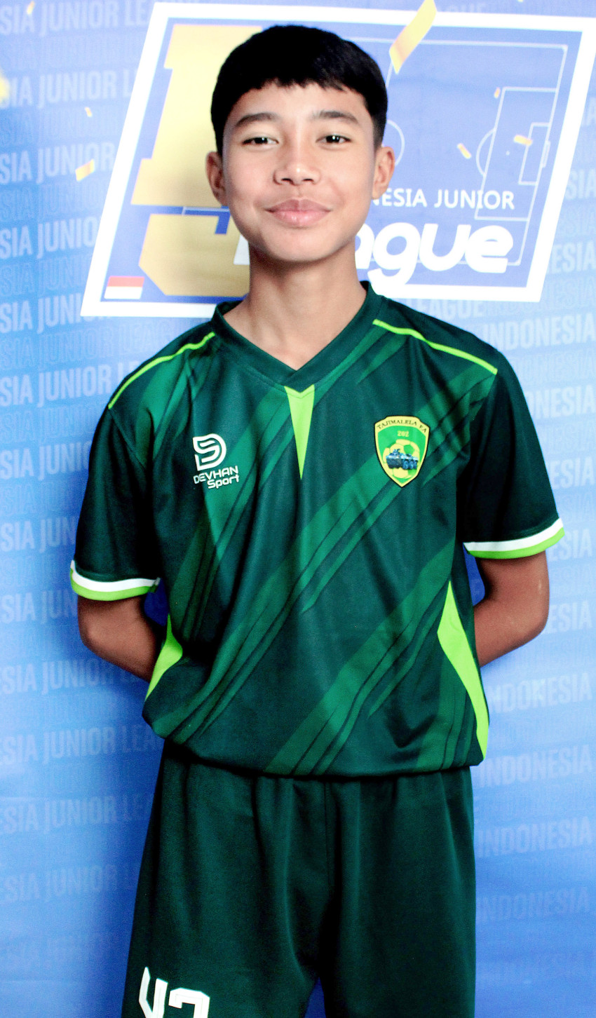 GHAZZY AZZAM AULIA HUSADA