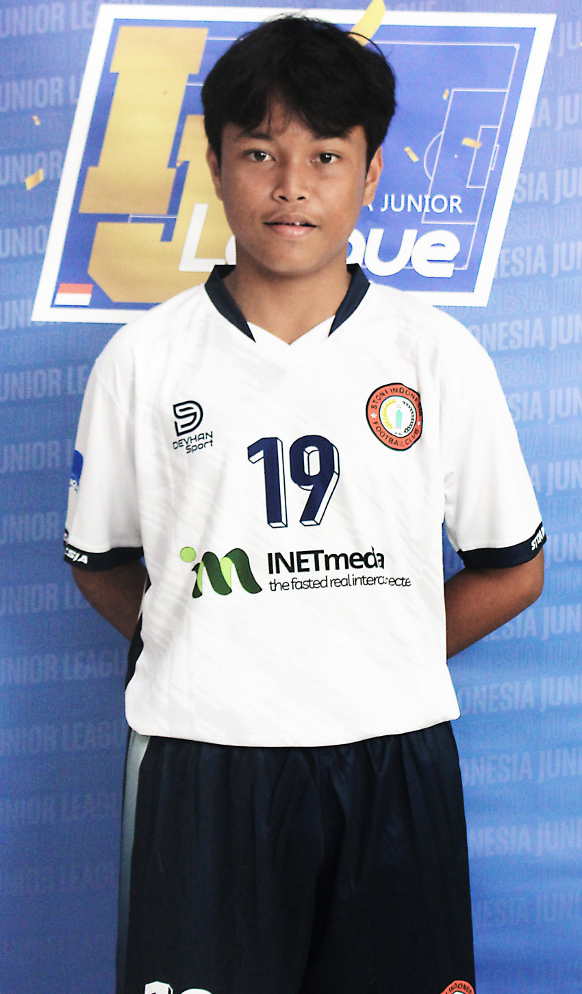 KEENAN ARIA