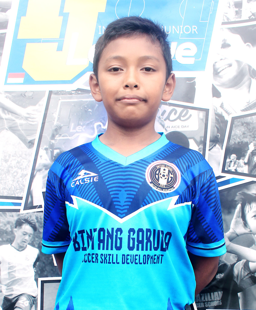 AHMAD KURNIAWAN