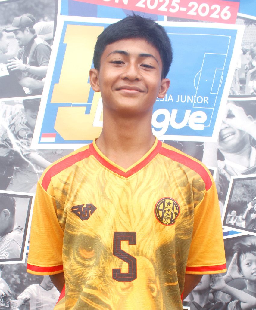 NAZARRULLOH FAUZAN