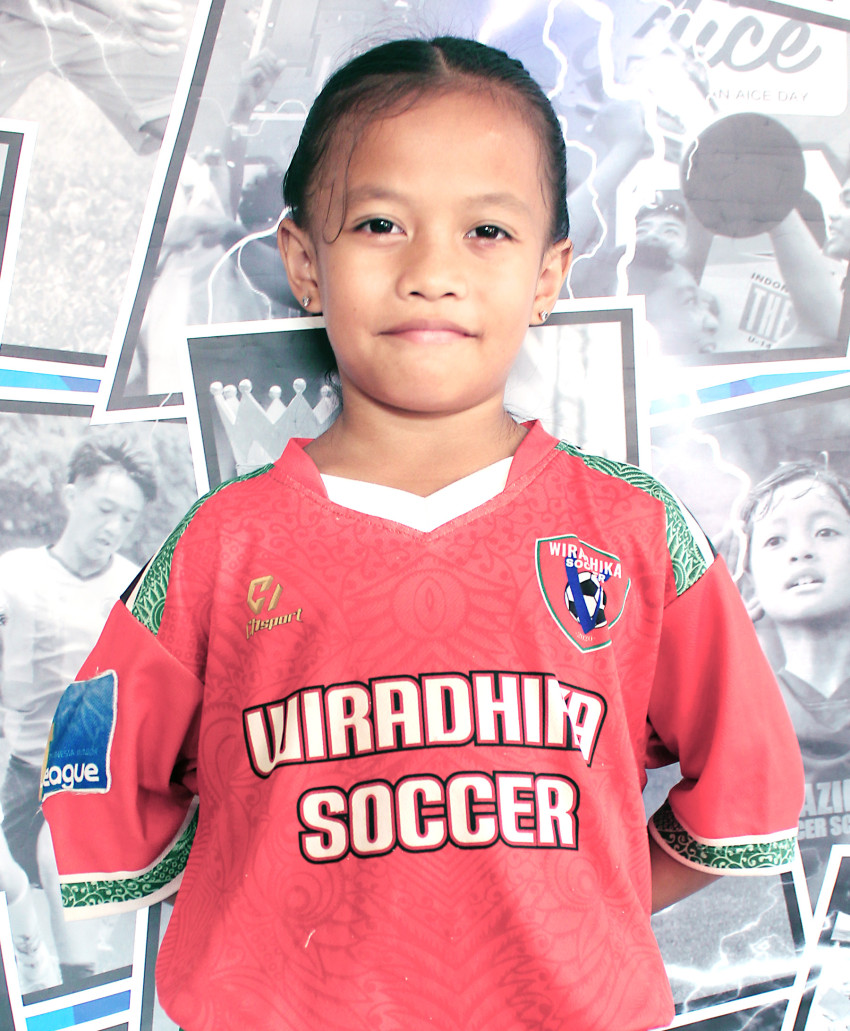 NAVYA AZZAHRA SETIAWAN