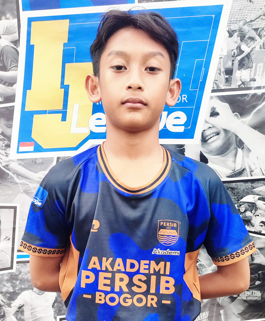 IVANDER HAIDAR ASHIDDIK W