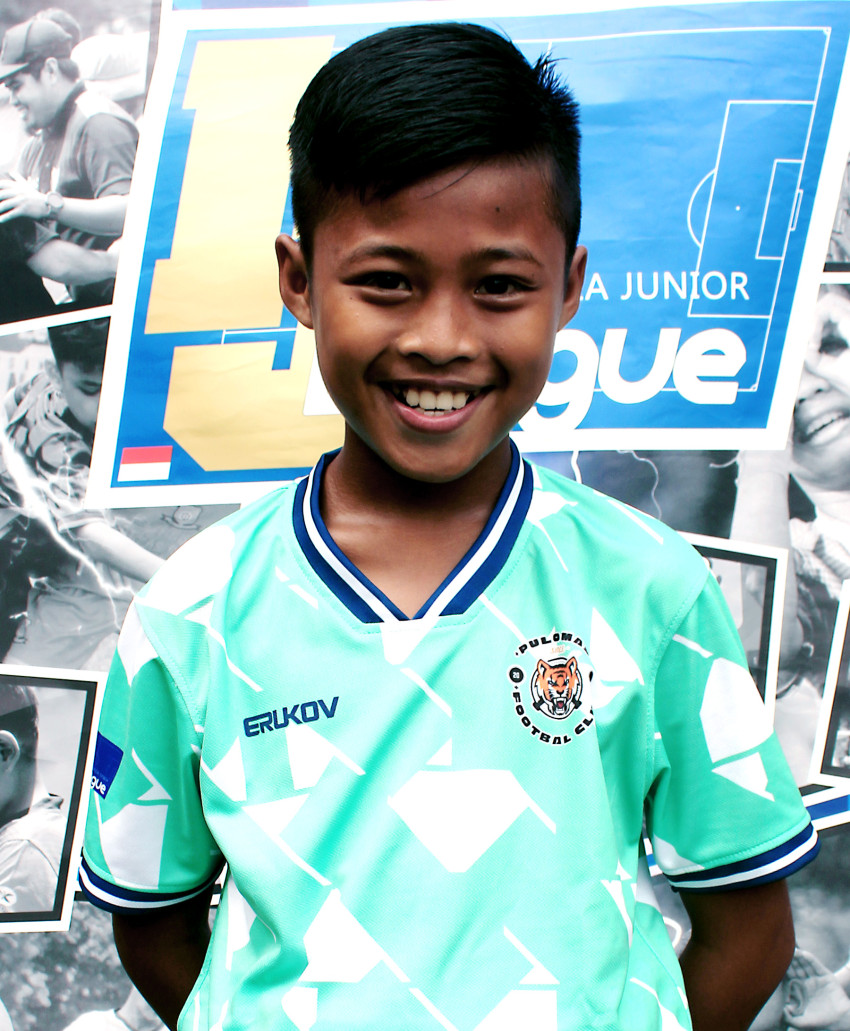 NUR AKBAR