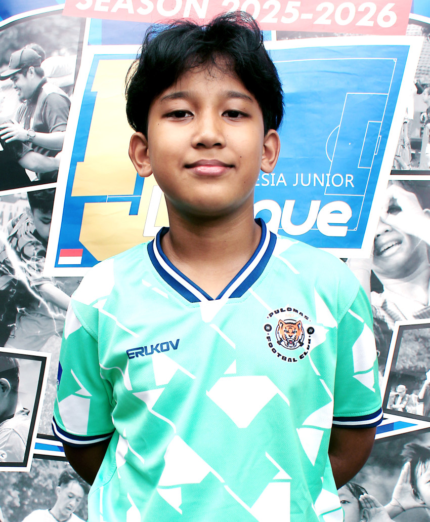 AHMAD FADHLI ERIZA