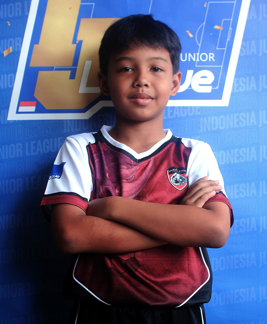 FAEEZAH TSABIT KARAMI