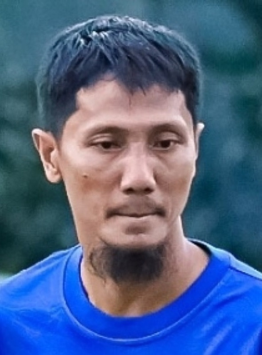 Coach Rudi Indra - ISA MARZUKI BANDRIAWAN - BIRU