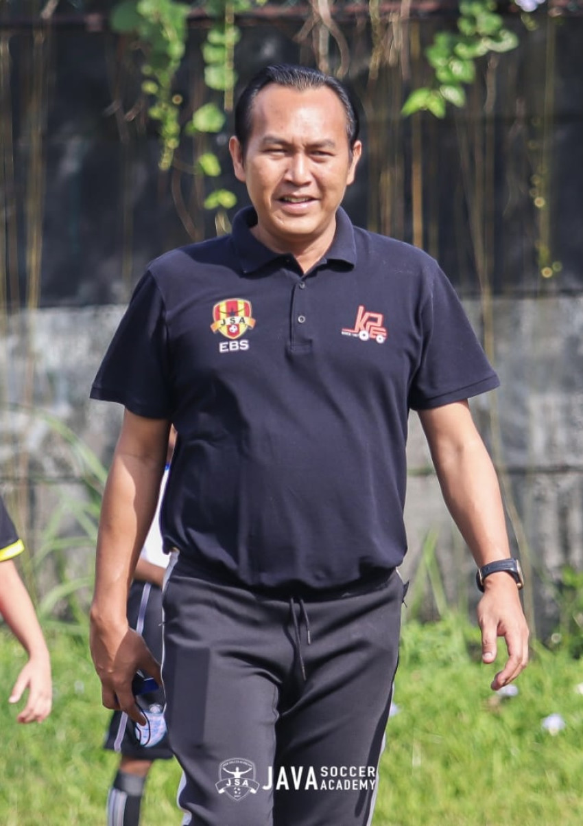 Eric Budi Santoso - JAVA SOCCER ACADEMY